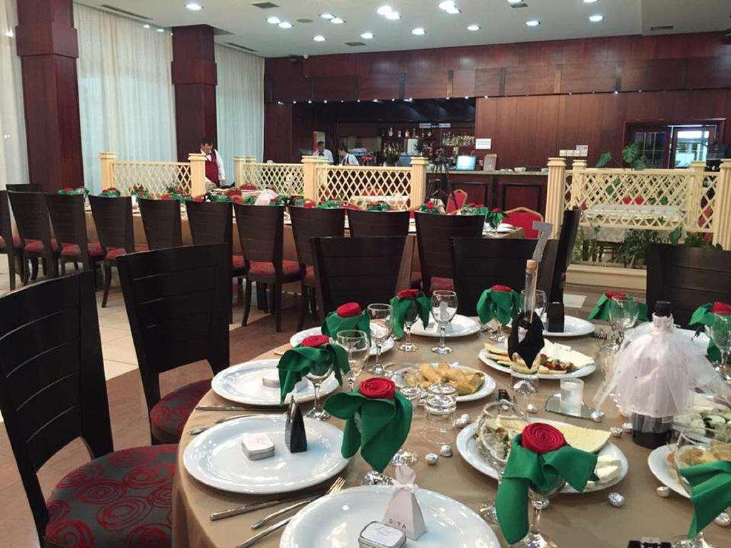 Rozafa Hotel Shkoder Restaurant photo